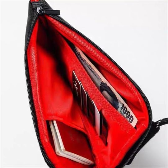 Daily Magazine mobile phone bag Appendix multifunctional men's and women's simple shoulder messenger bag passport bag vertical ag. B small bag