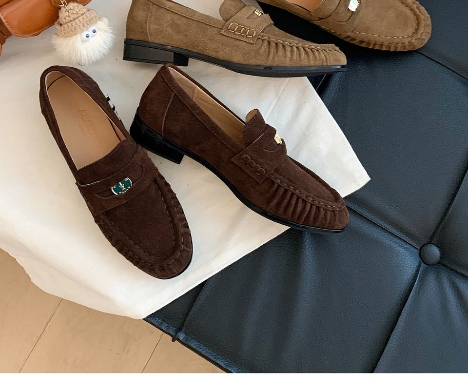 Giày lười nữ da bò nhăn nhúm phong cách retro, gót thô 6–8 cm, mũi tròn xỏ chân — Màu kaki, Màu nâu cà phê chi tiết 13