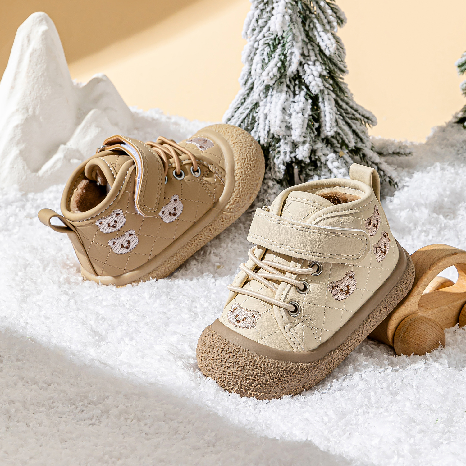Toddler shoes for women in autumn and winter new baby shoes cartoon…