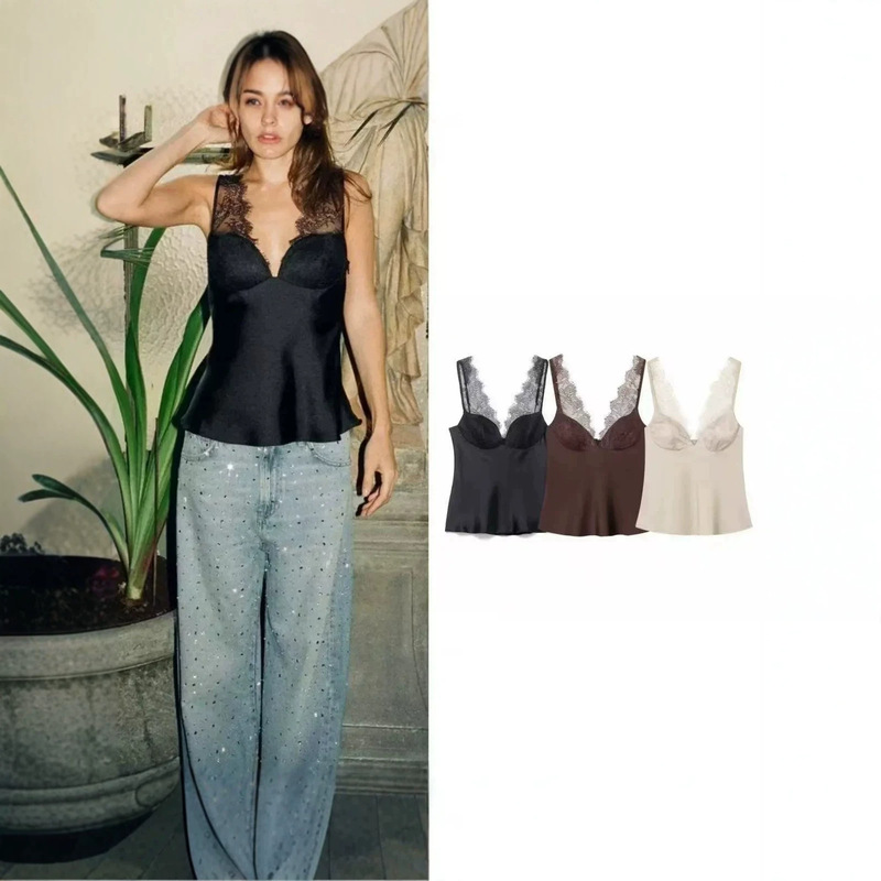 Lightweight Satin Camisole for Women, New Spring/Summer Style with Eyelash Lace Trim, Suitable for Layering under a Blazer