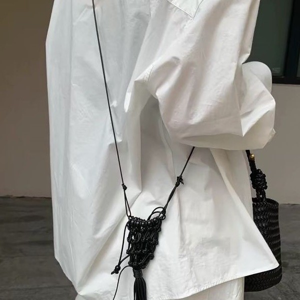 编织流苏迷你包2026新款女士单肩斜挎包夏季高级感沙滩包