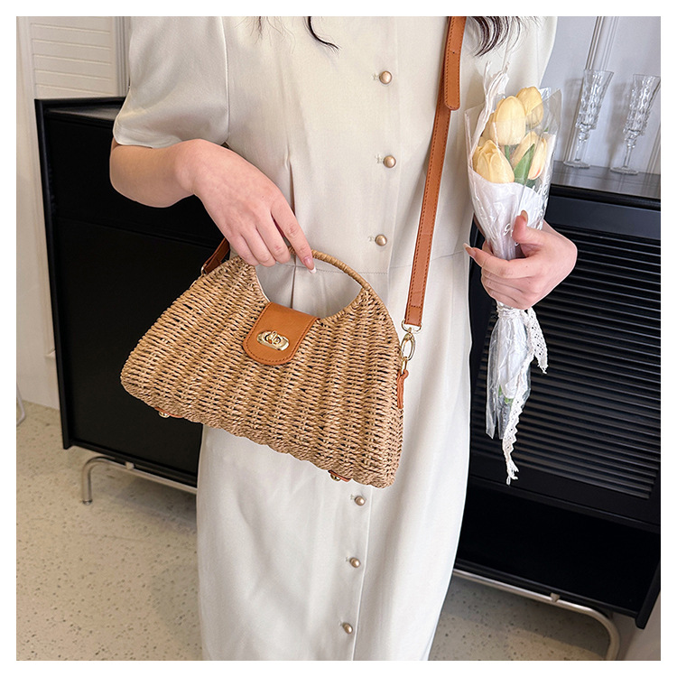 Lock clasp Closure Type Top Handle Strap Type Women'S Small Straw Solid Color Vacation Lock Clasp Straw Bag