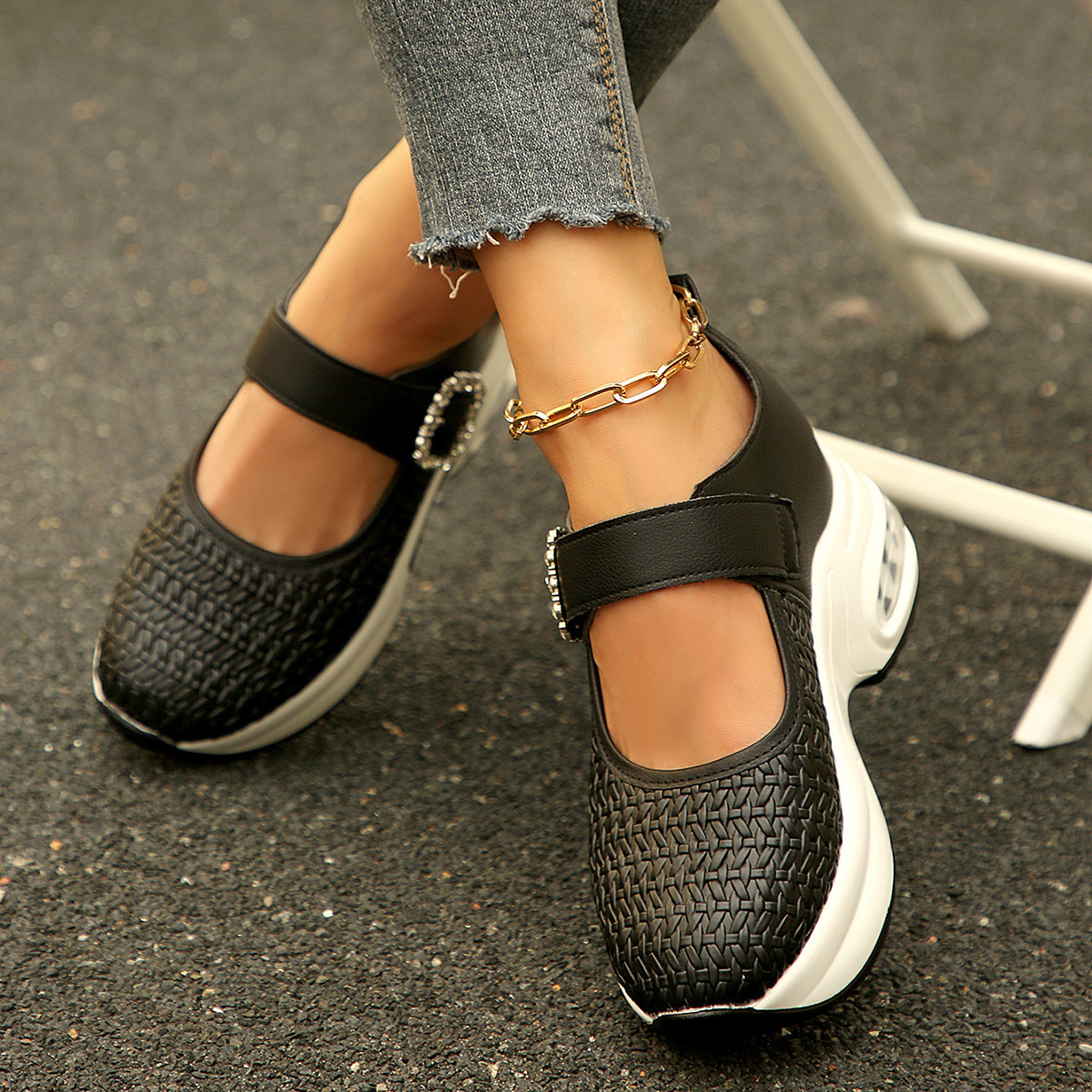 Sapatos femininos de salto plataforma tamanho grande, modelo outono, com sola grossa trançada e strass, casuais e esportivos, tamanho 43._voghion.com