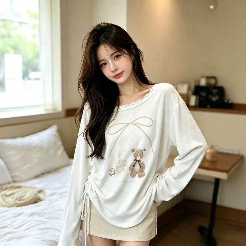 2026 Autumn New Large Size Women's Loose Lace Top with Bear Print in Casual Style 2026 Autumn New Large Size Women's Loose Lace Top with Bear Print in Casual Style