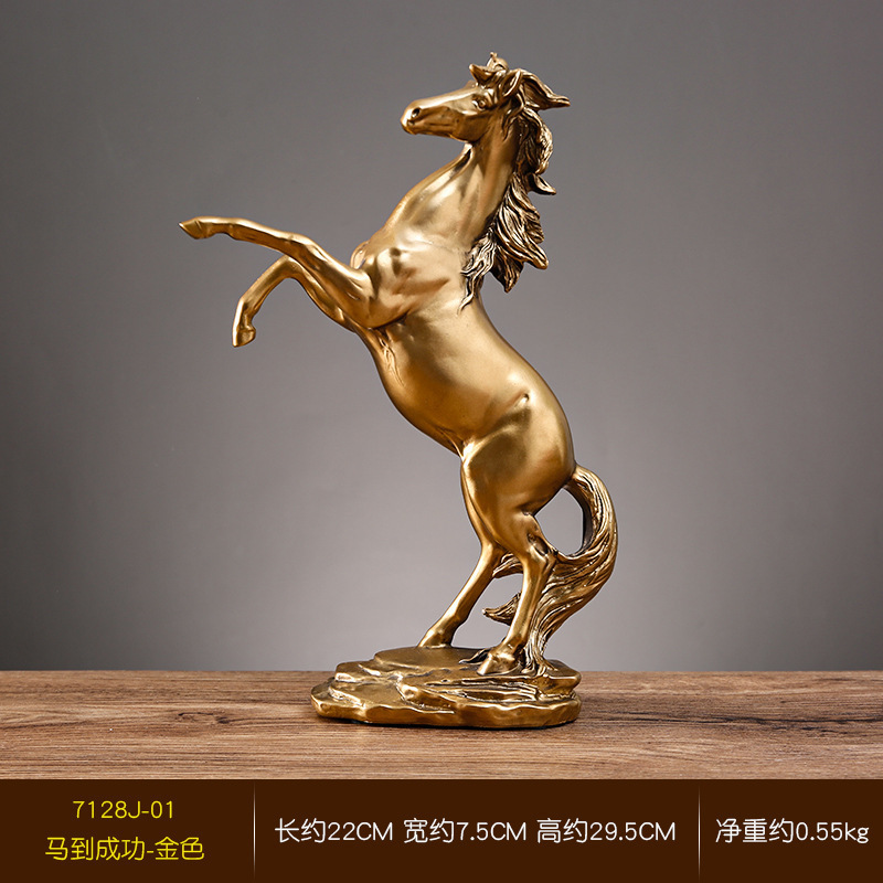 Horse to success-golden color