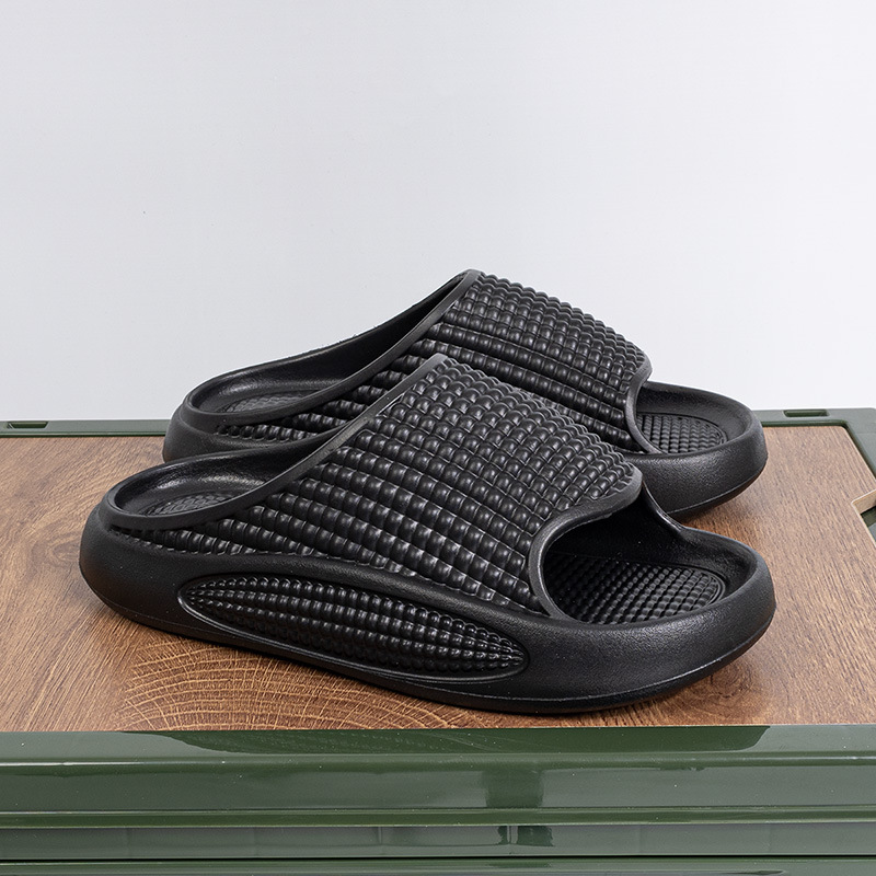 Nuevas zapatillas de pareja al por mayor zapatillas de piso grueso interior para hombres y mujeres para usar zapatillas frías de baño suave image 3