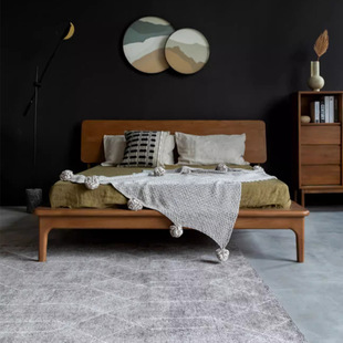 �����ں���ľб��������ľ�������Դ�1��8�p�˴�ԭľ�Ҿ�