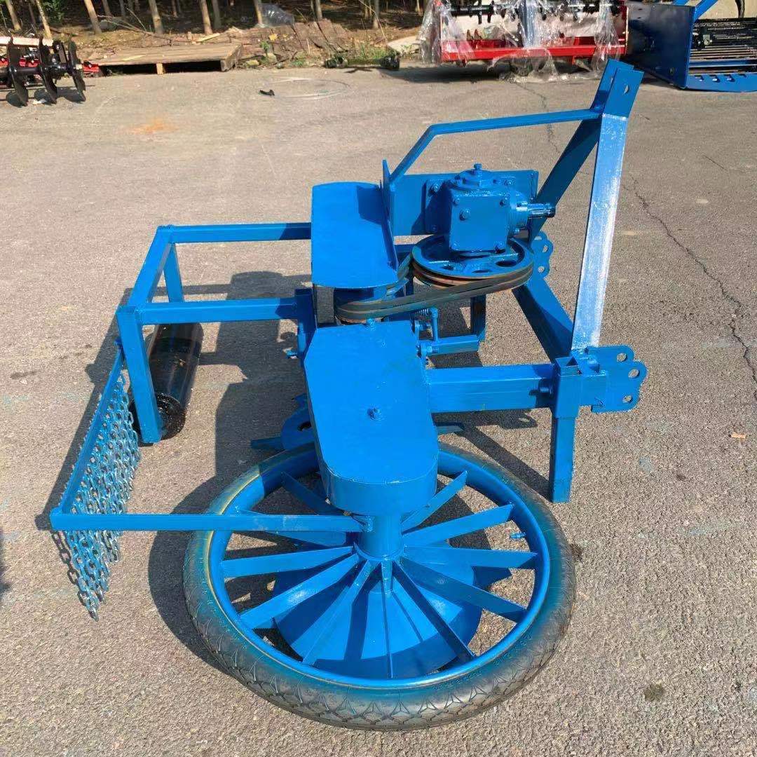 果园用避让式割草机果林茶树除草打草四轮拖拉机带多盘树空避障式