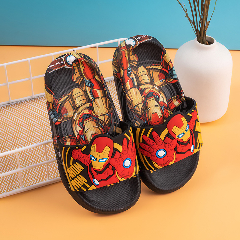 Children's Summer Non-Slip Slippers for Boys, Iron Man Cartoon Soft-Soled Indoor Home Use Baby Kids Bathroom Slippers