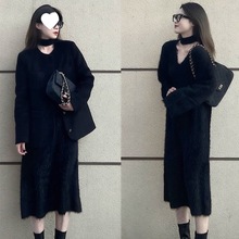 1-300斤特大码V领珊瑚绒连衣裙女秋冬款宽松纯欲风睡袍温柔中长款