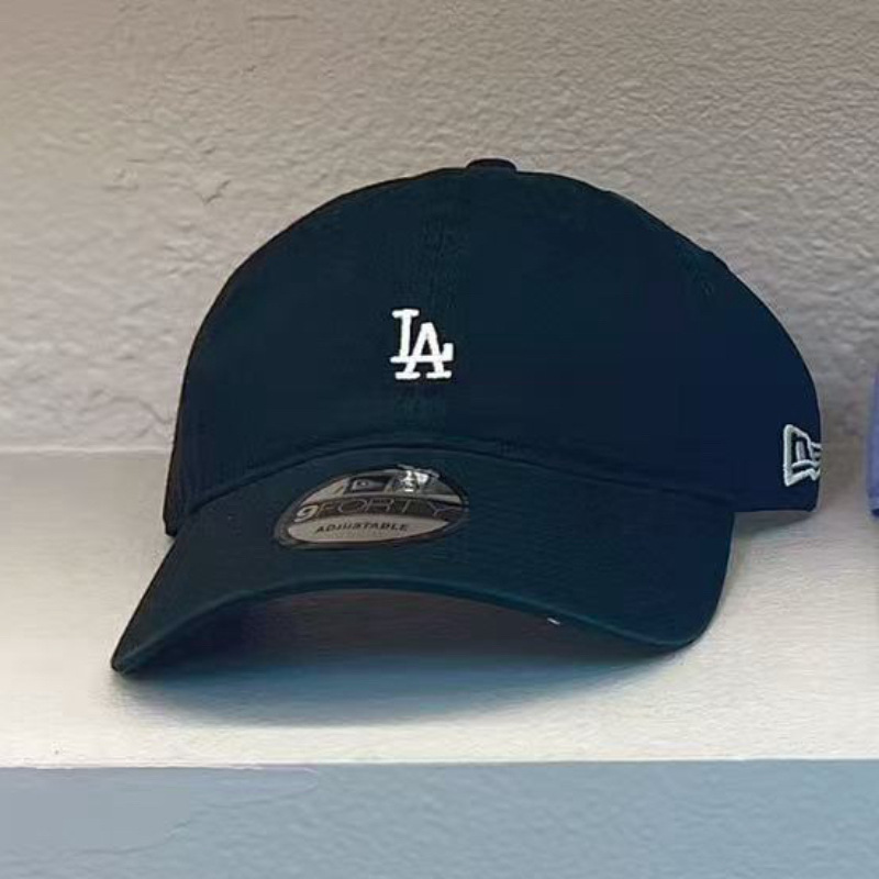 2025 新しい野球帽韓国 MLB 帽子ニューヨークヤンキーズ男性と女性のソフトトップ小さなラベル LA ピークキャップトレンディなブランド|undefined