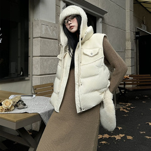 Korean Style down Vest for Women's Outer Wear in Winter New Style Lightweight Stand-Up Collar Design Warm Outer Wear White Duck down Vest Trendy