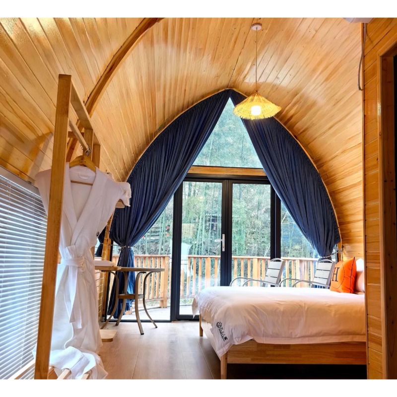 Casa de barco móvil al aire libre, casa de madera, alojamiento residencial, casa de estilo, casa de camping, patio, característica de la habitación escénica