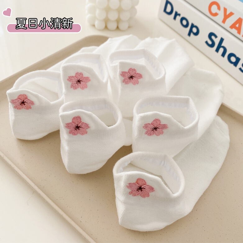 Socks women's embroidery socks low socks spring and summer boat socks Japanese style all-match cotton socks mesh lift ear short socks shallow socks