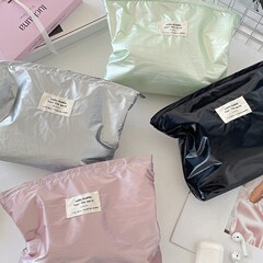 5691 西洋スタイルニッチシルバー光沢のある化粧品袋収納袋大容量ポータブルトイレタリーライナーバッグオーガナイザーバッグ