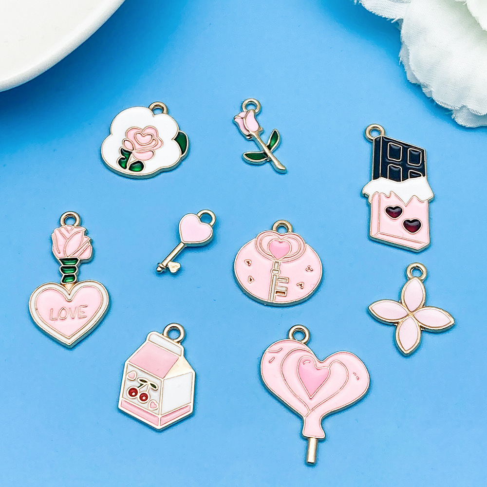 Colgante de rosa esmaltada para joyería DIY