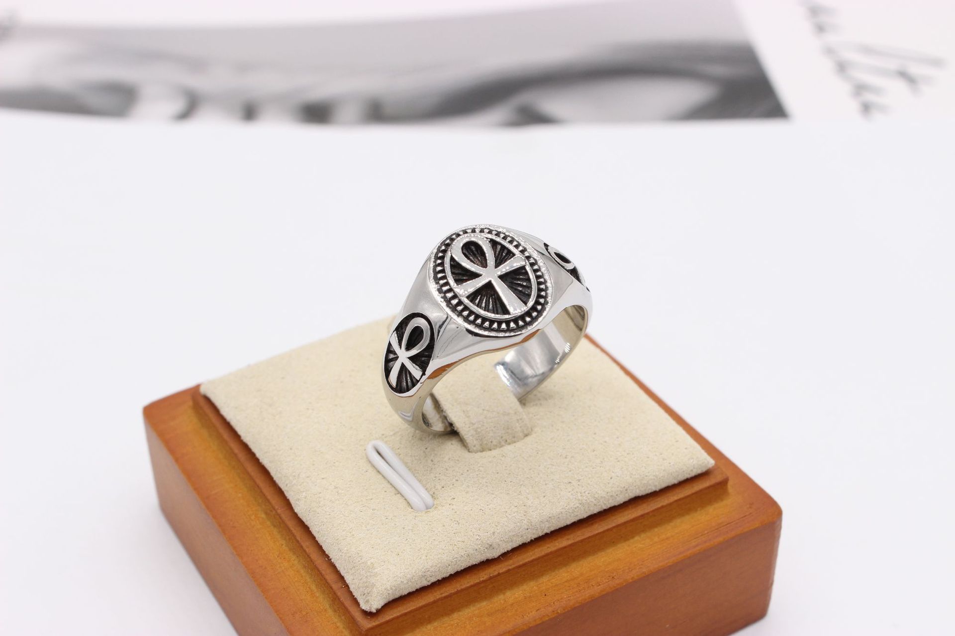 Men's Gender Retro Cross 304 Stainless Steel 18K Gold Plated Men's Rings