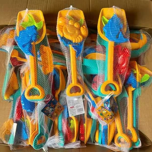 Детский набор для песка: совок и ведро