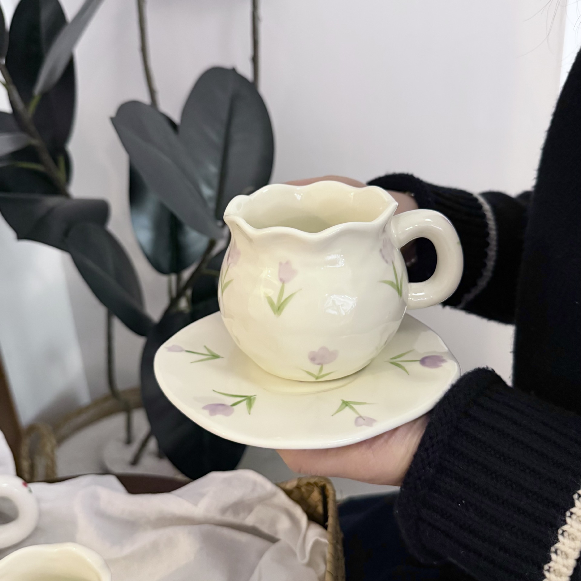 Estilo coreano inswind tambor redondo pellizco pequeño amor plato de taza de cerámica de café irregular plato de taza de té de la tarde plato