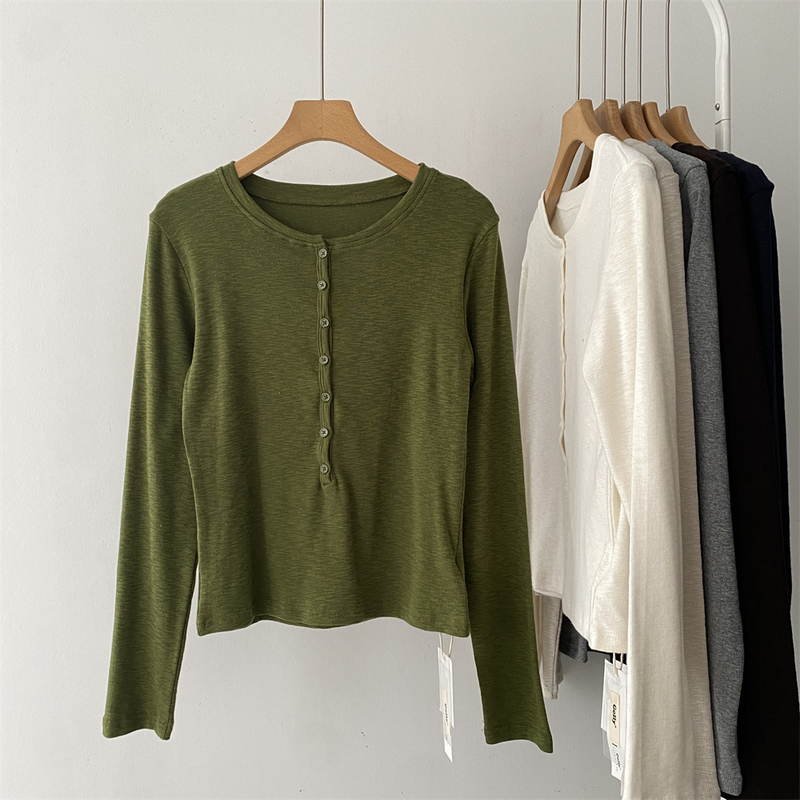 Korean-style slim-fit henley collar multi-button design long-sleeve T-shirt for women, new autumn women's base shirt top Korean-style slim-fit henley collar multi-button design long-sleeve T-shirt for women, new autumn women's base shirt top
