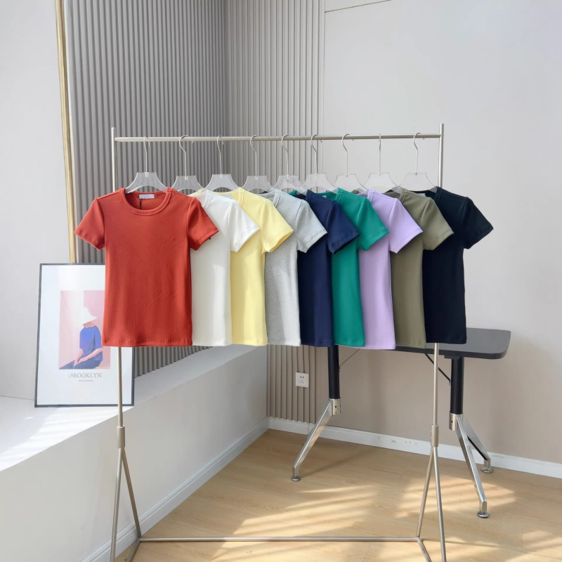 Crocodile Sweet and Spicy Short-Sleeve T-Shirt for Women, New Summer Style, Slim Fit, Versatile Short Design with Shoulder Patchwork and Round Neck Top Crocodile Sweet and Spicy Short-Sleeve T-Shirt for Women, New Summer Style, Slim Fit, Versatile Short Design with Shoulder Patchwork and Round Neck Top