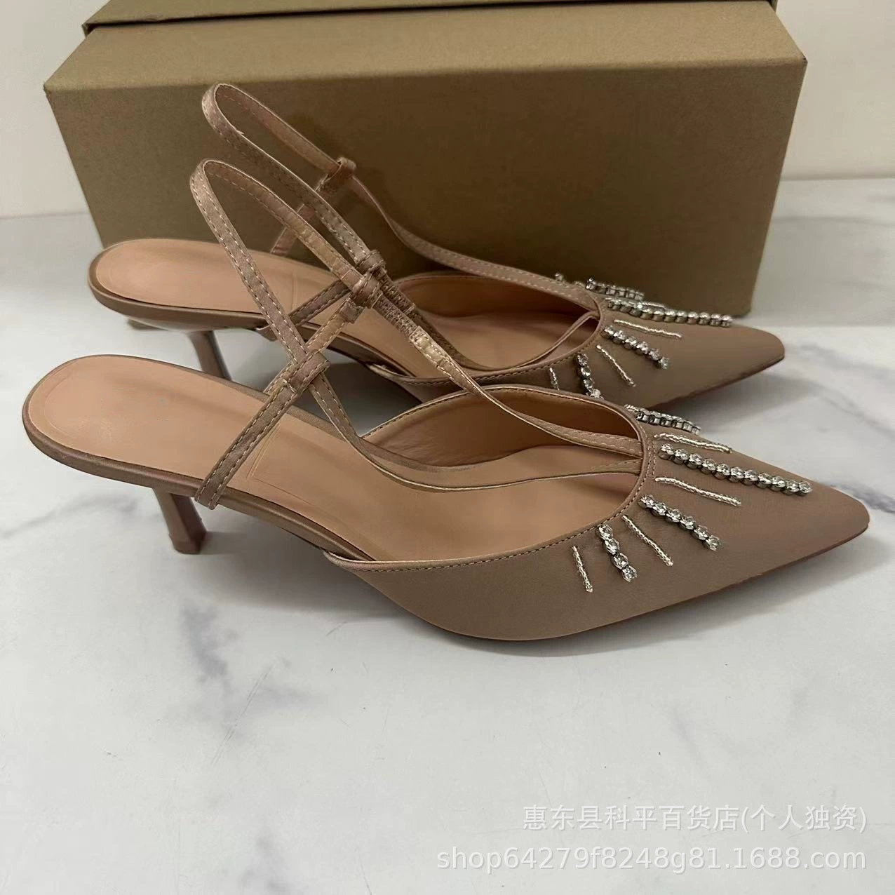 2025 год весна новая стиль pointed toe stiletto высокие каблуки, обтягивающий французский стиль, сексуальные и красивые туфли на пряжке у основания для женщин