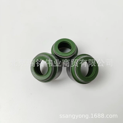 6610533058 SsangYong KGM engine exhaust valve oil seal diesel SSANGYONG ISTANA MB100 (Oil seal)