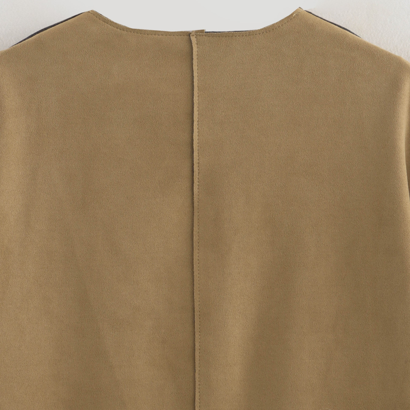 Sieviešu apģērbs 2024. gada rudens un ziemas jaunā modes zamšādas tekstūras efekta jaka_voghion.com