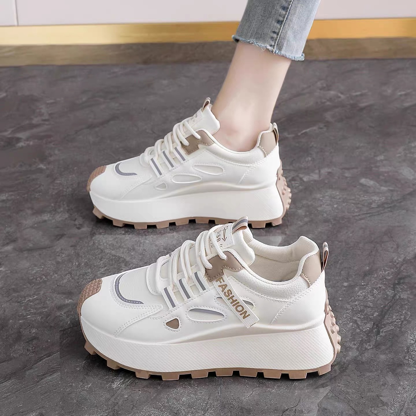 Demi-season breathable universal casual sneakers platform