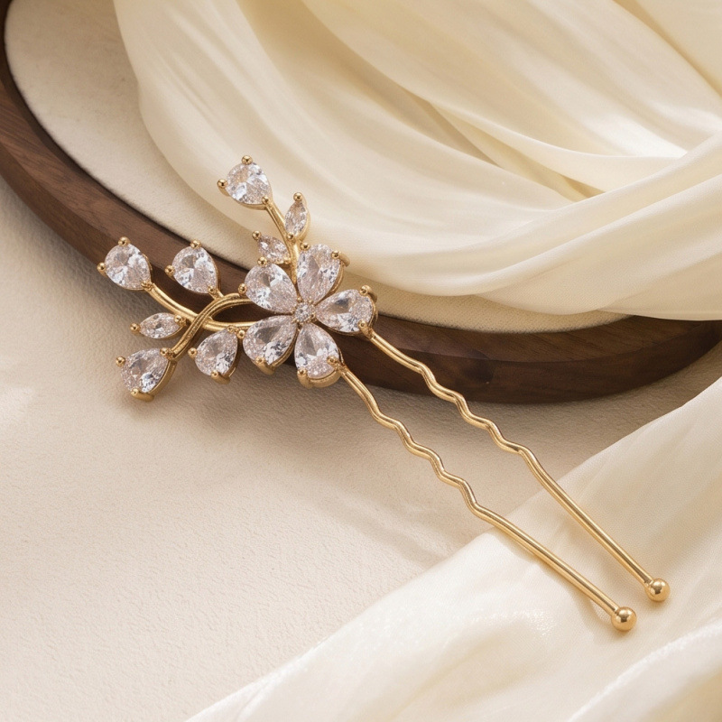 Handmade zircon flower hairpin bridal hair accessory U-shaped pin rhinestone updo wedding accessory wholesale