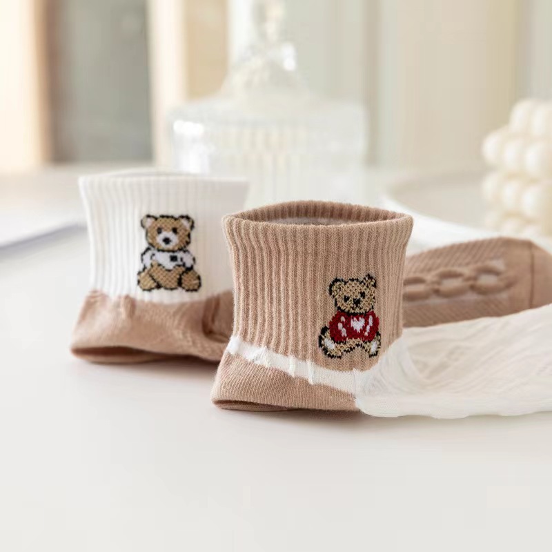 Primavera y otoño de las mujeres de dibujos animados lindo japonés estilo coreano calcetines primavera delgada transpirable retro tobillo calcetines ins moda