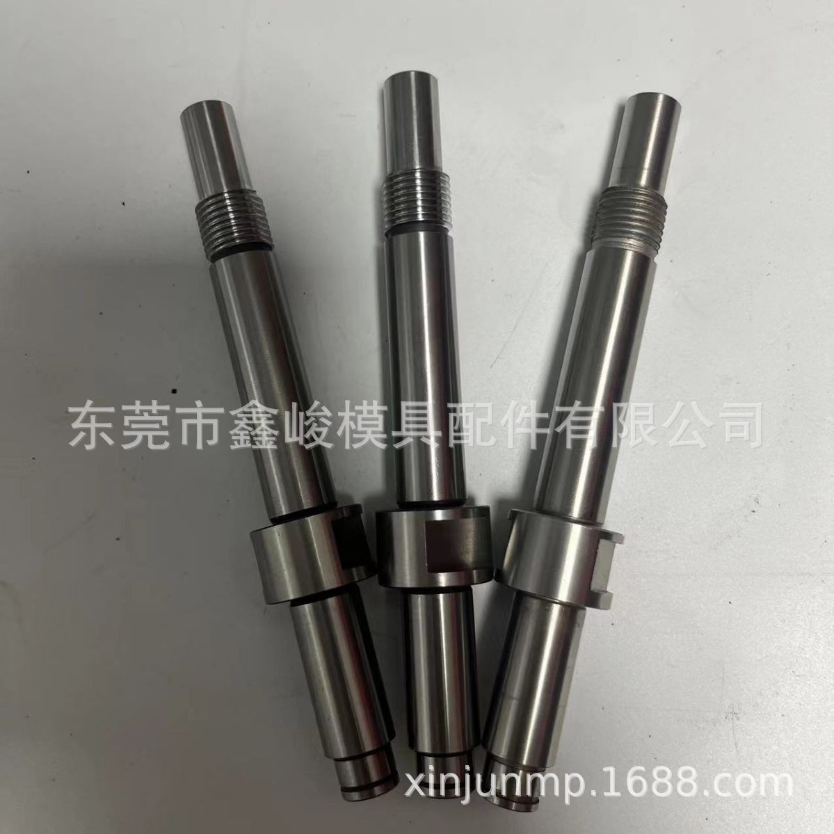 厂家供应模具SKD61 SKD11 D2 SKH51斜导柱 镶针斜顶杆 等配件