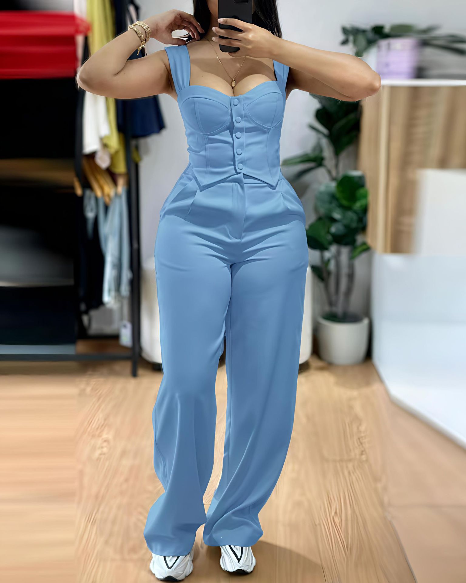 Elegante completo donna con canotta e pantaloni a gamba larga autunno_voghion.com