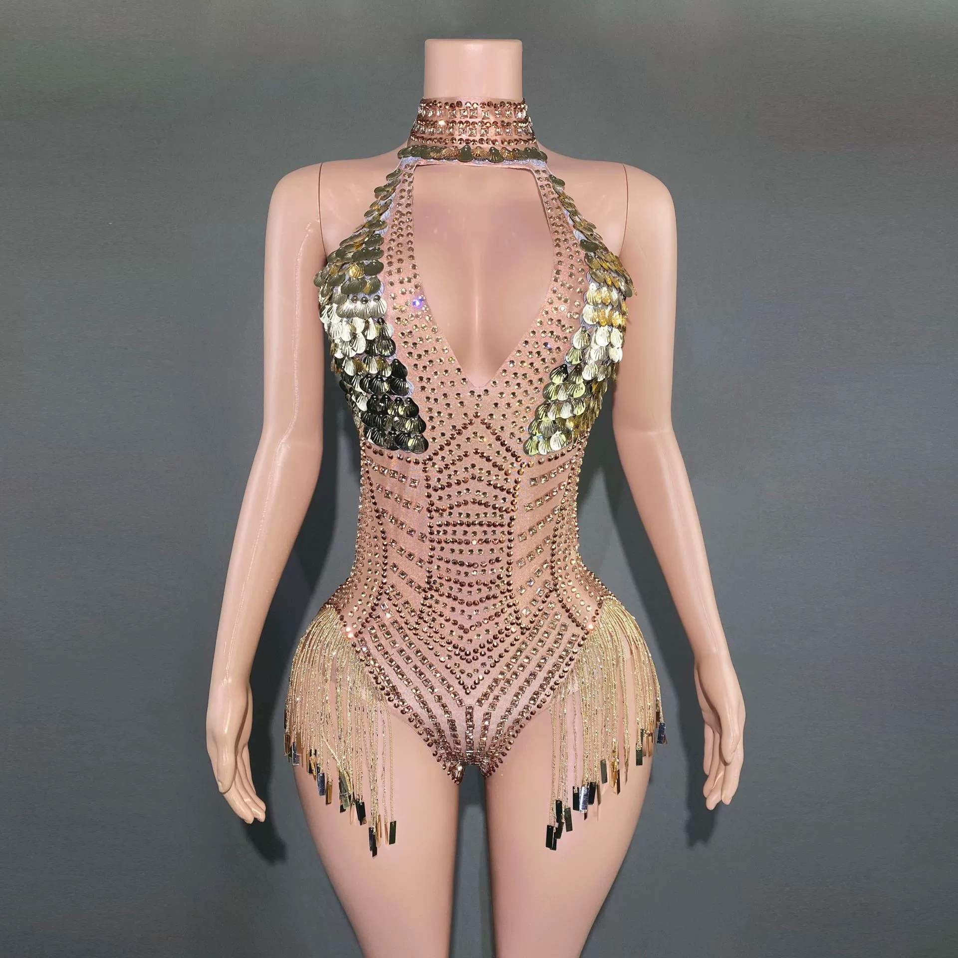 STOCK Танцевальное шоу Оболочка с кисточками Алмазный сексуальный костюм для танцев