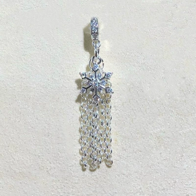 Pendant Tassel Spacer Beads — Zərgərlik ara hissələri - bright-silver-snowflake-tassel