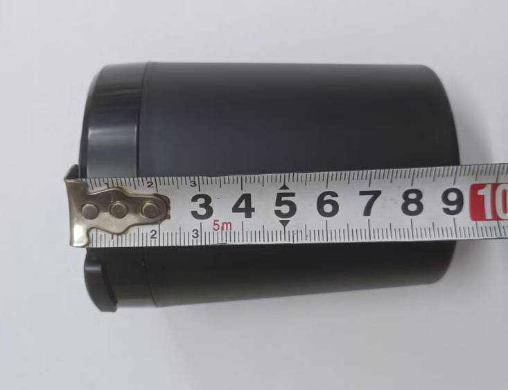 Manufacturer Wholesale Multifunctional Portable Alloy Interior Car Ashtray with One-Touch Lid Opening for Home and Car Use