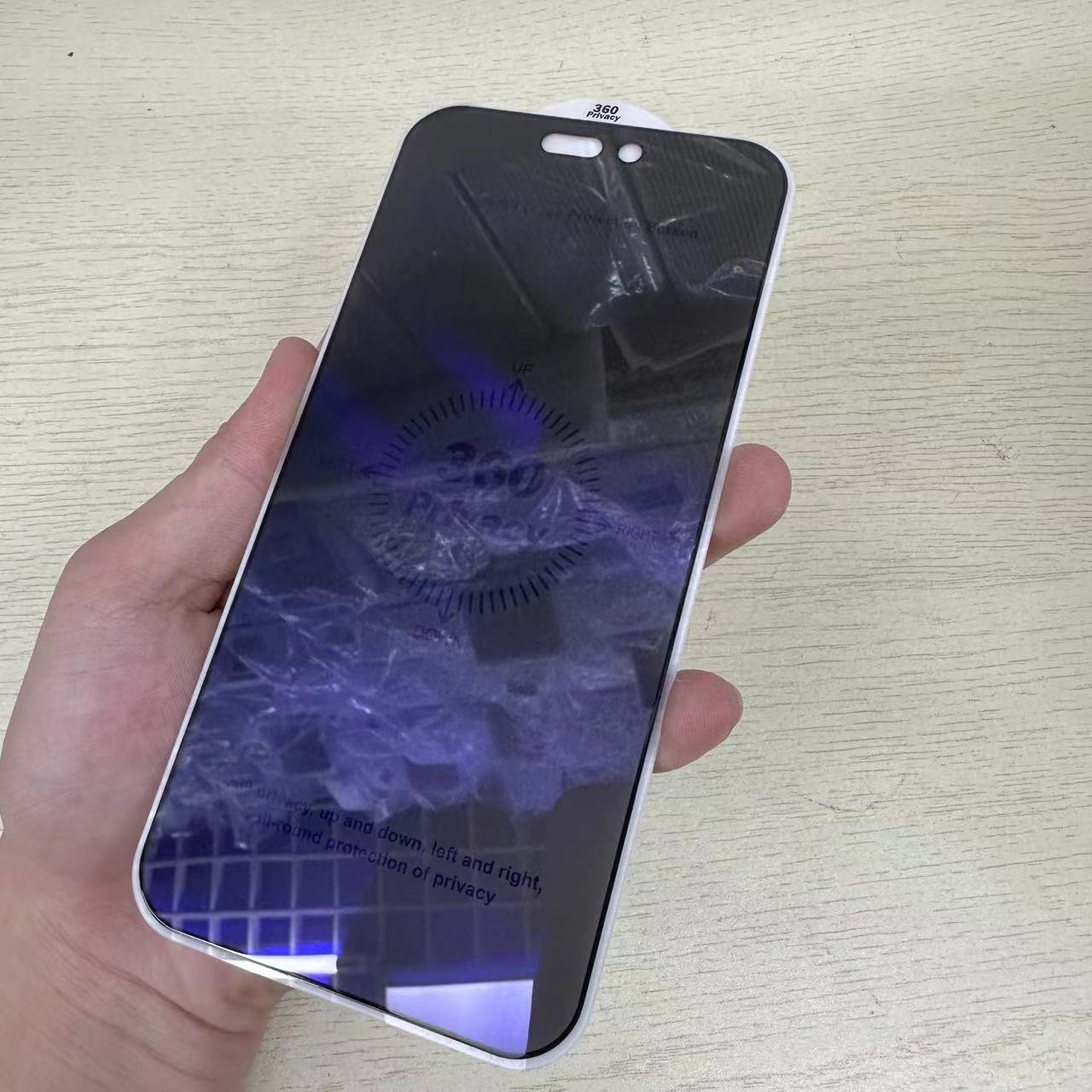 Adecuado para Apple 15 luz azul protección ocular película templada 15Pro Pantalla Completa película protectora a prueba de Peep escape automático