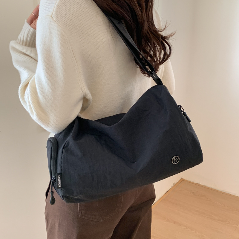 2026 New Cross-Border Lightweight Nylon Crossbody Bag For Women, Pillow Bag, Casual Commuter Student Large Capacity Shoulder Bag - Thumbnail 2