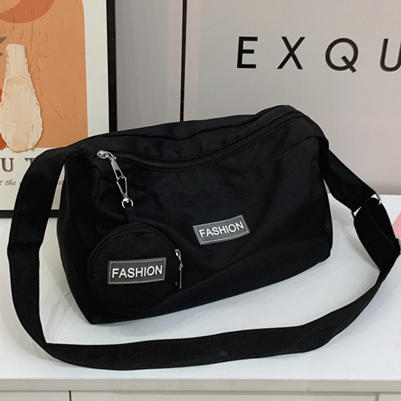 Large Capacity Women's Shoulder Bag Nylon Crossbody Work Bag_voghion.com