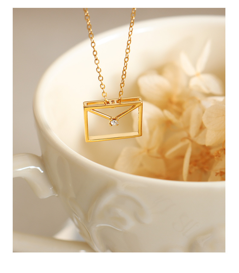 Fashion Envelope Titanium Steel Pendant Necklace Inlay Zircon Stainless Steel Necklaces_colorza_4