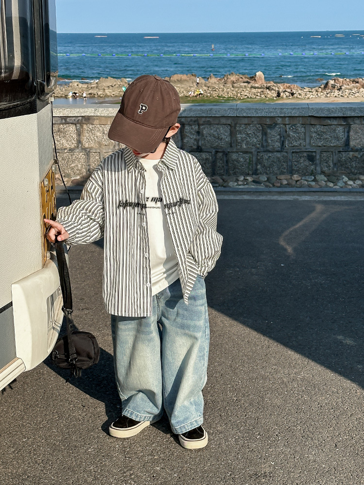 Camisas para niños, camisas a rayas para niños, ropa de primavera y otoño, nuevos estilos de primavera 2025, tops geniales informales de moda para niños pequeños