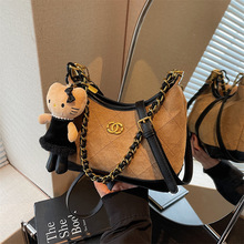 麂皮绒拼接菱格单肩包双C圆环流行链条腋下女包时尚潮搭斜挎包女