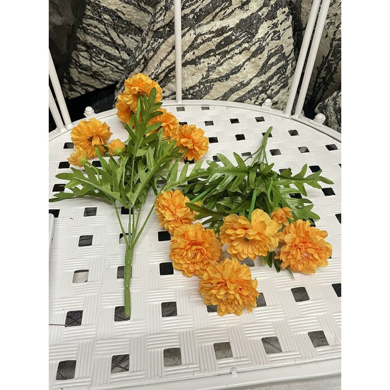 金钱圆菊花瓶桔黄色摆放艺菊花万寿菊绢花室内外多层仿真花束