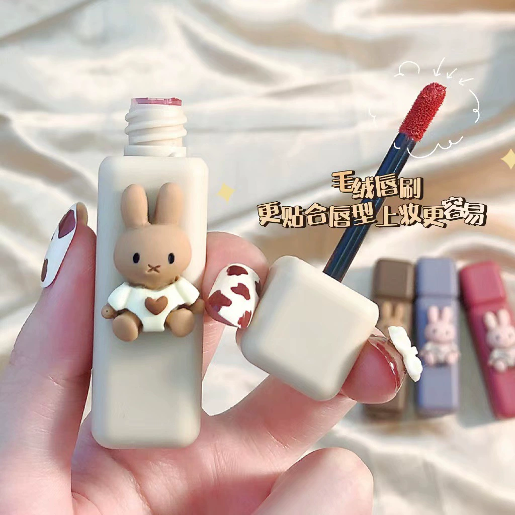 恒芳 Matte lipstick, lip gloss, cute makeup primer, translucent shading