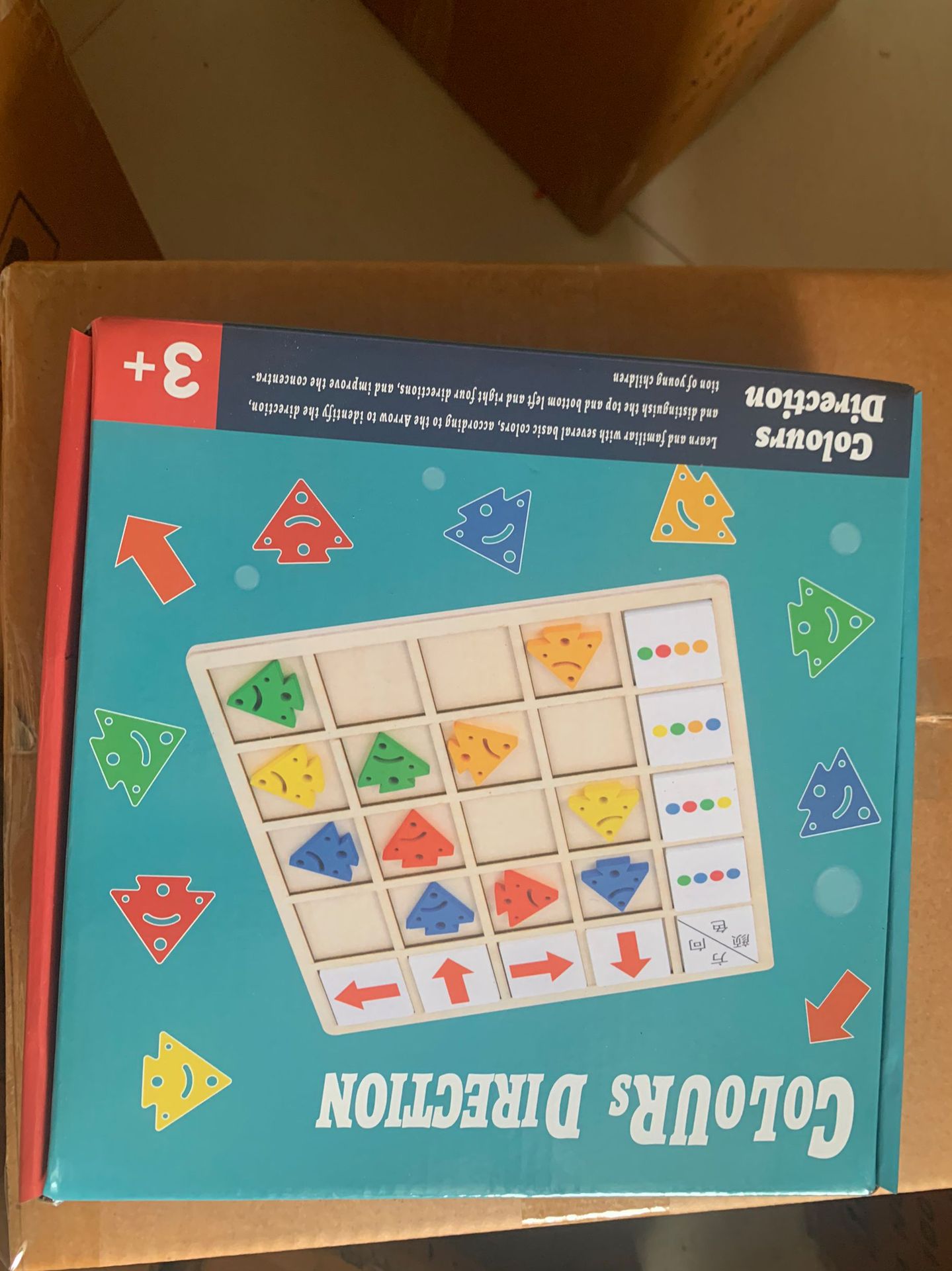 Rompecabezas transfronterizo juego de escritorio entrenamiento de lógica dirección flecha de color juguetes para niños educación temprana cognitiva material didáctico para niños