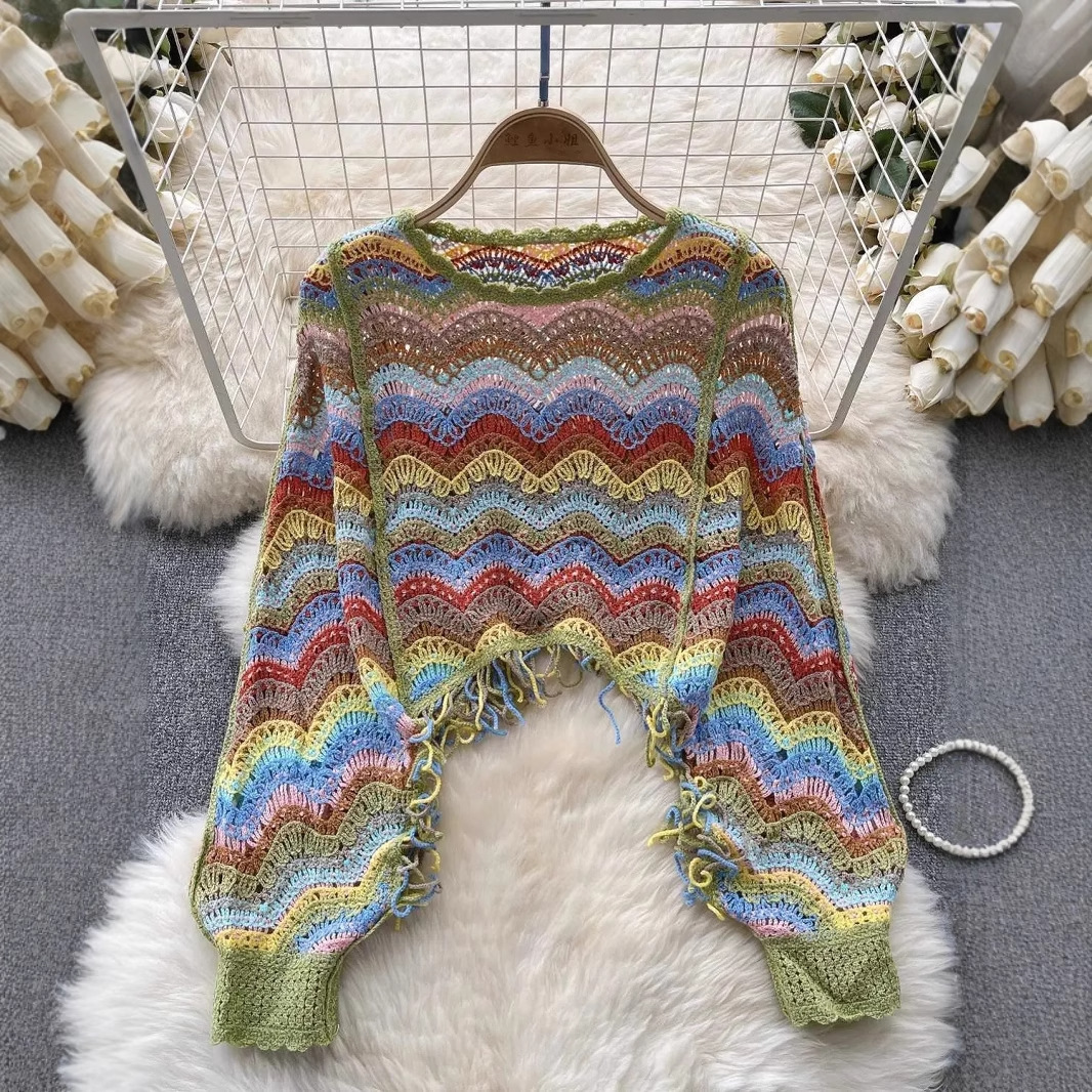Colorful Hollow-Out Crochet Batwing Sleeve Cropped Knit Top for Women, Travel and Vacation Style Long-Sleeve Blouse with Hollow-Out Design