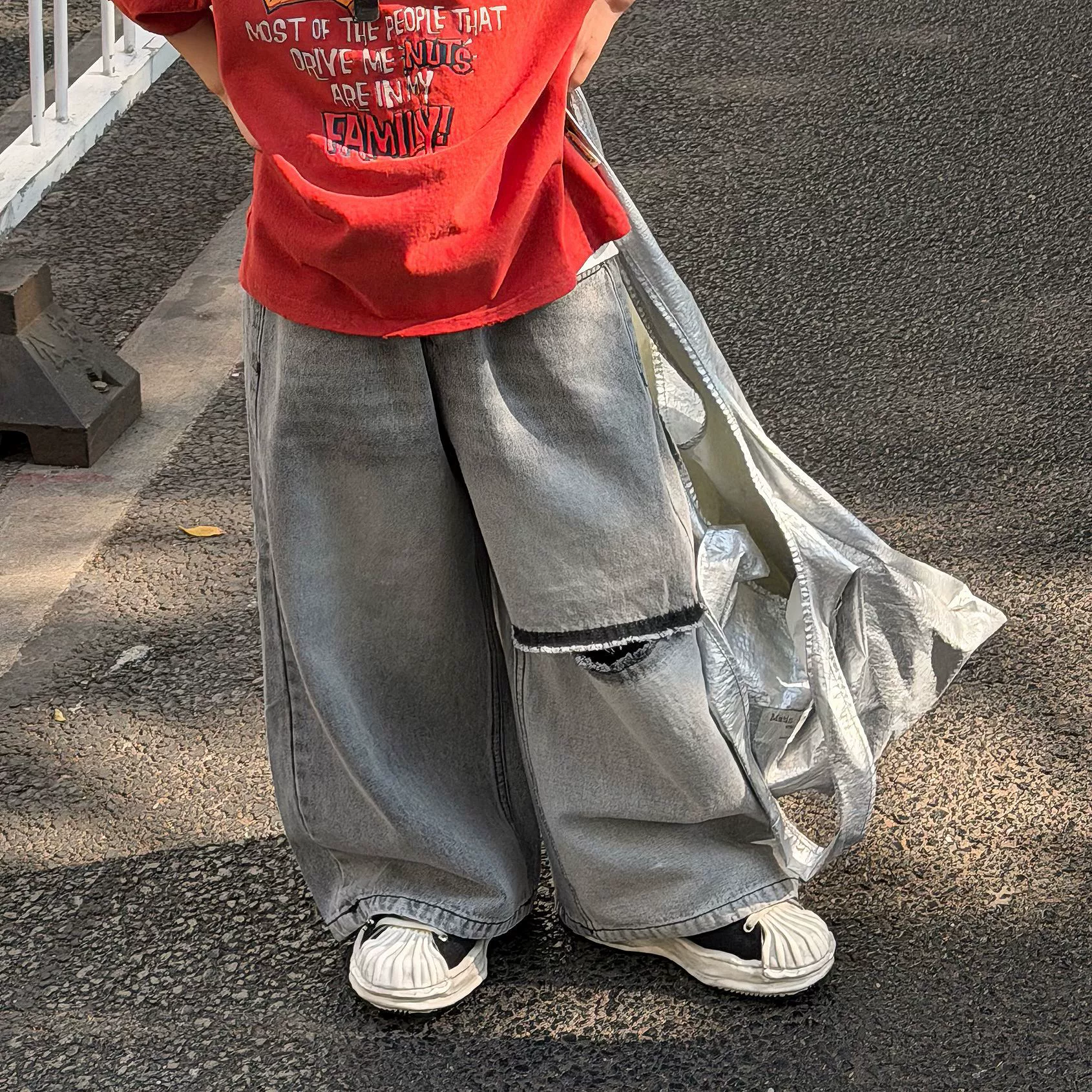 泰如2026春季新款儿童帅气百搭破洞牛仔裤男童韩版水洗牛仔长裤软