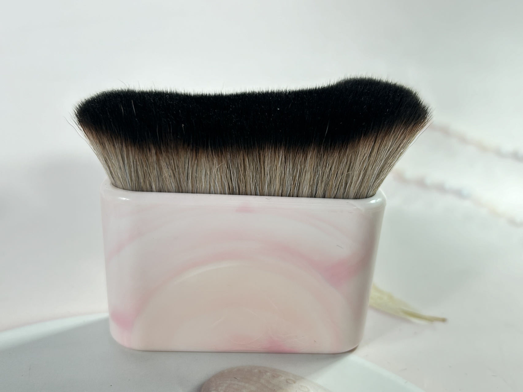 Venta caliente transfronteriza Cepillo negro Cepillo corporal multifuncional Cepillo corporal suave Cepillo plano grande Cepillo de rubor y otras herramientas de belleza