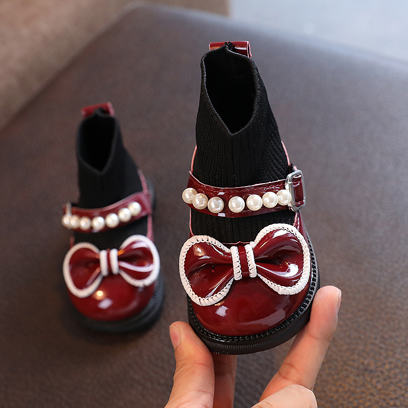 버건디 B18 폭발