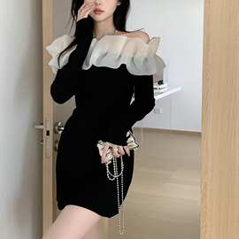 洋气少女感性感荷叶边连衣裙春秋季新款一字领露肩长袖包臀短裙子